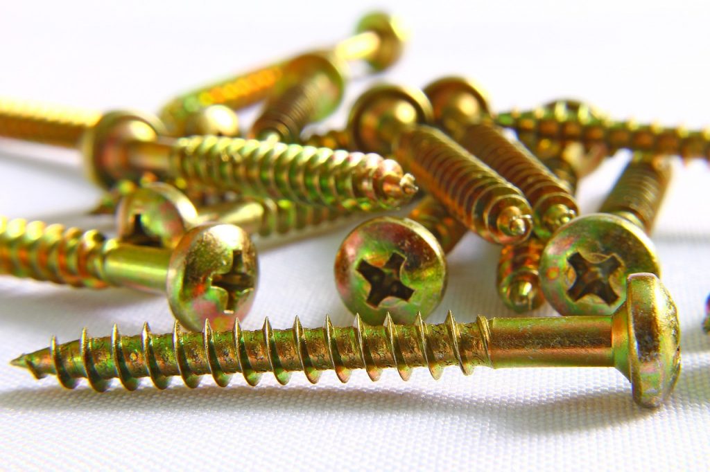 tornillos
